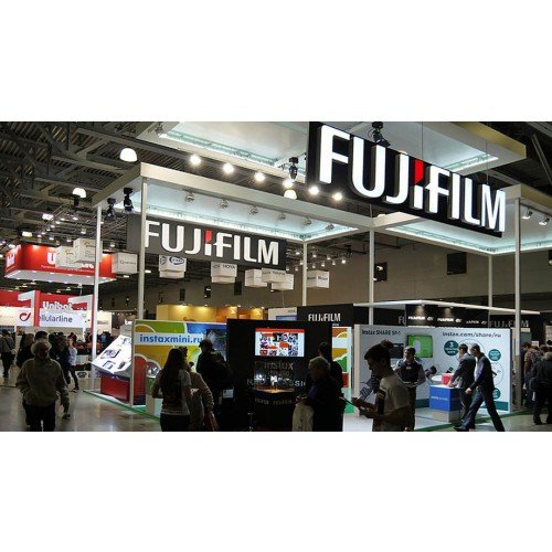 Fujifilm наращивает долю продаж в Японии