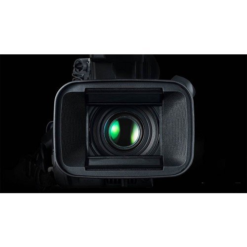 Новую 4K-видеокамеру Canon представят в конце августа?