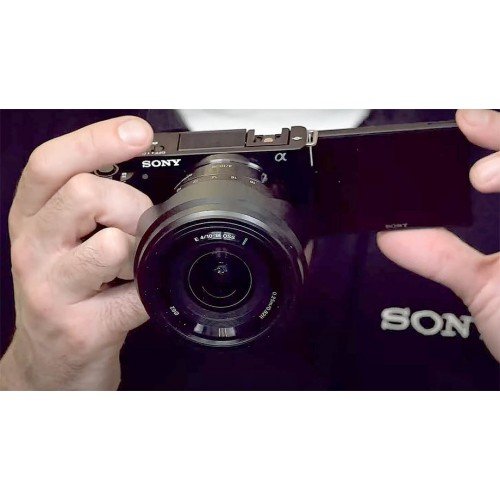 В сети появился видеообзор еще непредставленной камеры Sony ZV-E10