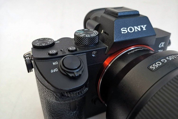 Авторский обзор Sony Alpha ILCE-7M3. Лучшая беззеркальная камера для профессионалов?