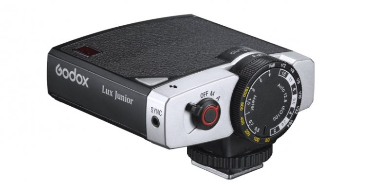 Новинка: ретро-вспышка Godox Lux Junior для Fujifilm, Canon, Nikon, Olympus и Sony