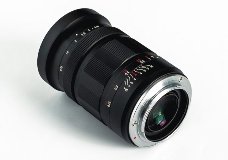 Meike представила 25mm f/0.95 для камер формата APS-C