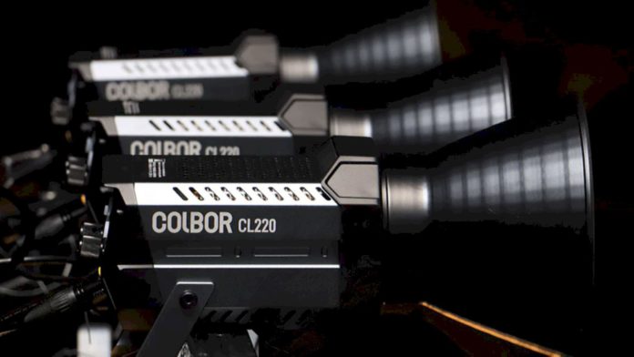 Анонсирован видеосвет Colbor CL220 и CL220M