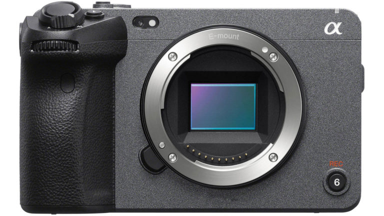 Новая кинокамера Sony FX30 с сенсором Super35