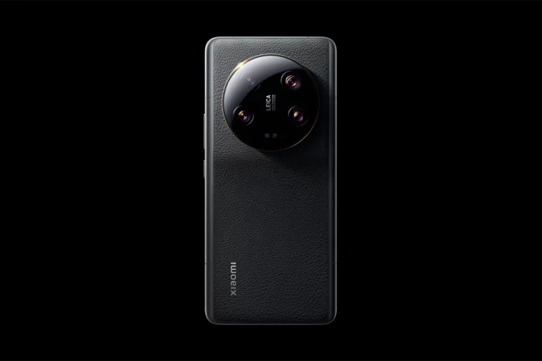 Смартфон Xiaomi 13 Ultra с камерой Leica появится в продаже в России
