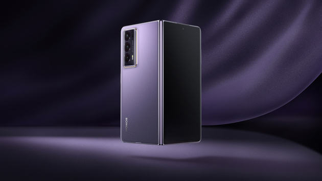 HONOR представил раскладной смартфон Magic V2 на выставке IFA 2023