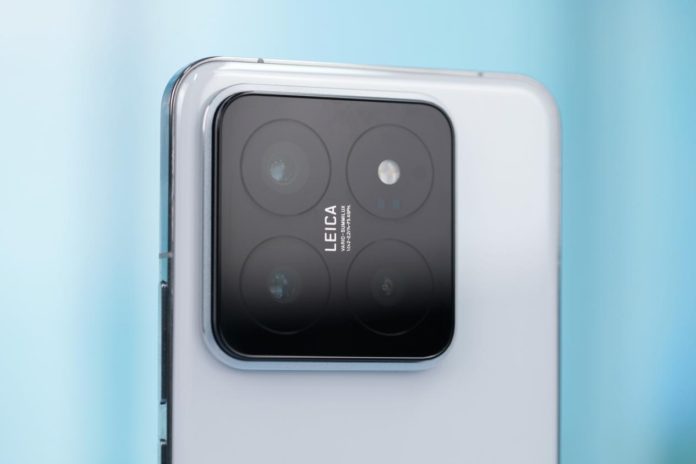 Анонсирован смартфон Xiaomi 14 Pro с тремя 50Мп камерами, оптикой Leica и 12 битным дисплеем