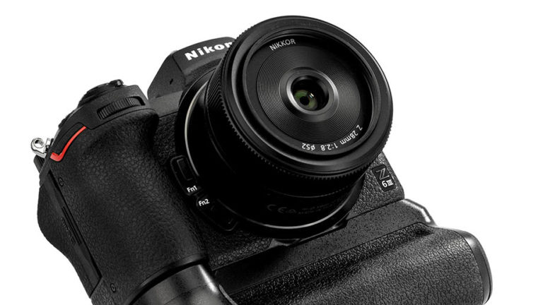 Nikon Z 6 III получит новую батарейную ручку MB-N14?