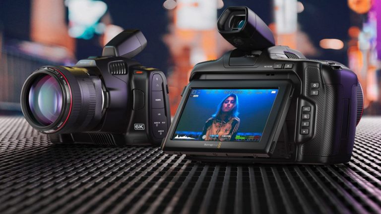 Новая камера Blackmagic Pocket Cinema Camera 6K Pro со встроенным ND-фильтром и откидным видоискателем
