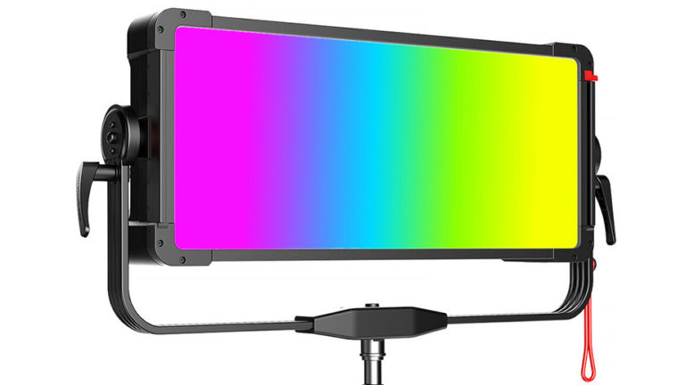 RGB светодиодная панель GVM YU600C PRO