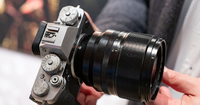 Объектив Fujifilm XF 50mm f/1 R WR скоро будет представлен
