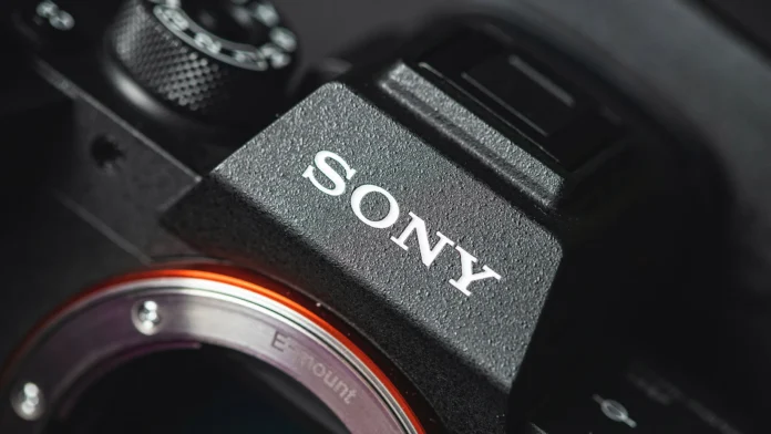 Летние анонсы Sony: камера ZV-E10 II, объектив 85mm F/1.4 II и другие линзы