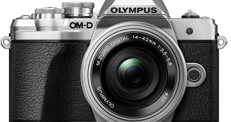  Olympus должен скоро представить камеру E-M10 Mark IV и объектив 100-400mm